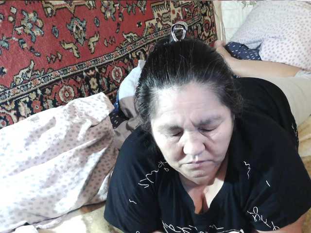 2Milf45 live cam on BongaCams