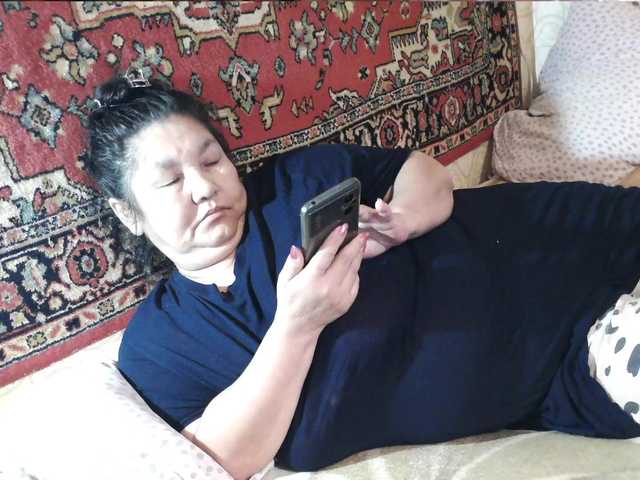 2Milf45 live cam