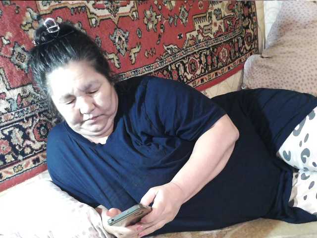 2Milf45 live cam