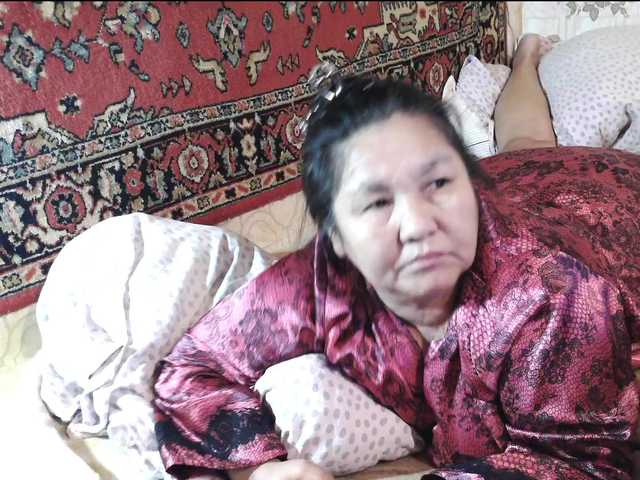 2milf45 cam belle