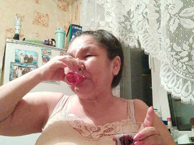  2Milf45 chat room