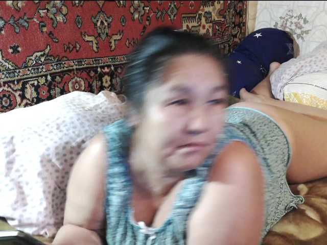 2milf45 cam belle