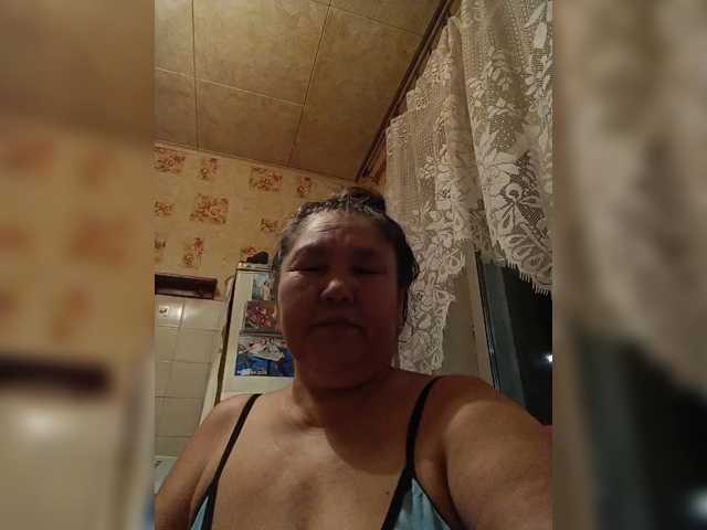 2Milf45 live cam on BongaCams