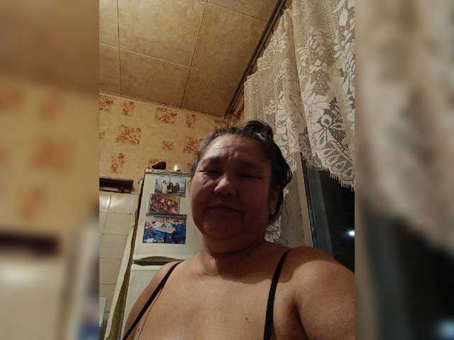 2Milf45 live cam on BongaCams