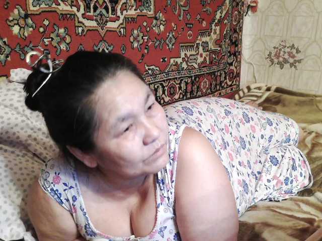 2Milf45 live cam on BongaCams