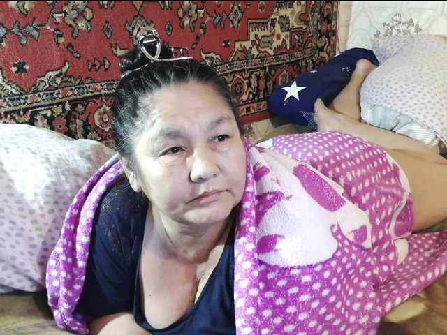 2milf45 cam belle