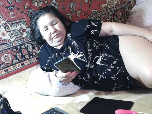 2Milf45 live cam on BongaCams