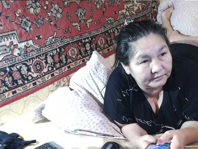 2Milf45 live cam on BongaCams