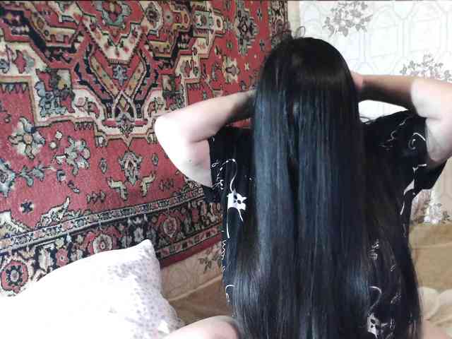 MilfZulfiya webcam