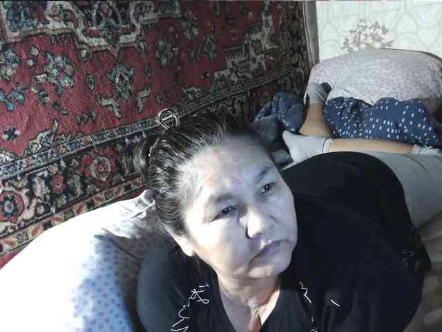 2Milf45