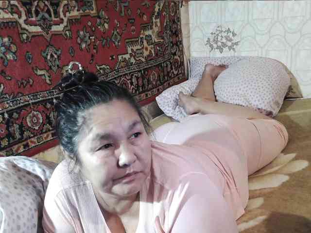 2Milf45