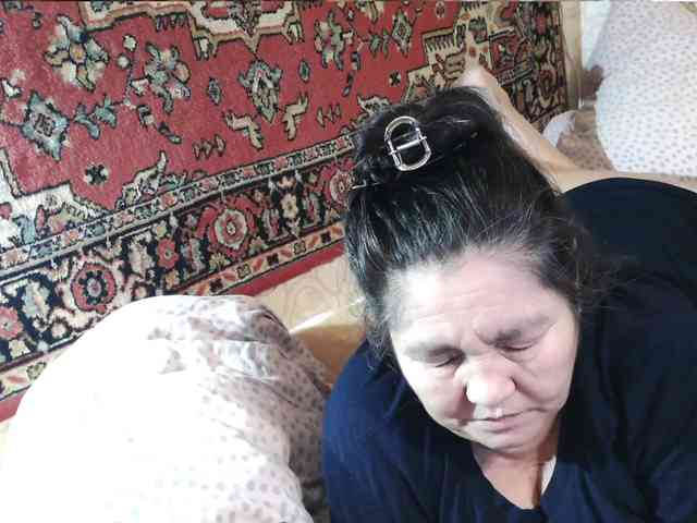 MilfZulfiya webcam
