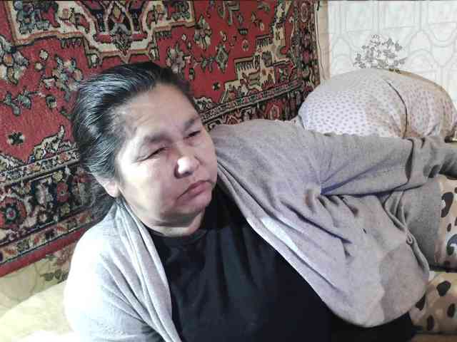 MilfZulfiya webcam