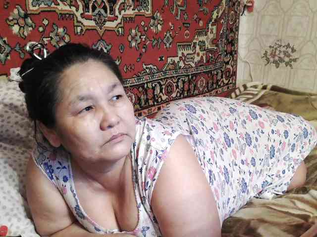 2Milf45
