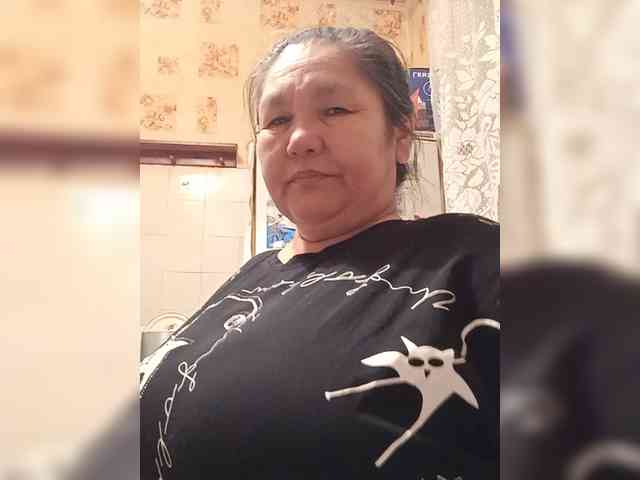 MilfZulfiya webcam