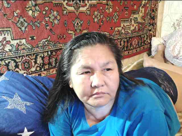 MilfZulfiya webcam