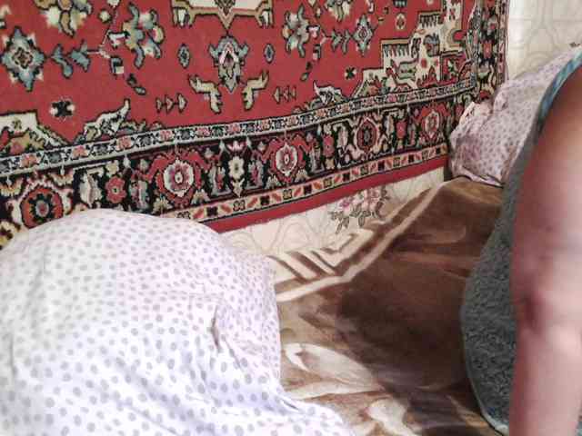 MilfZulfiya webcam
