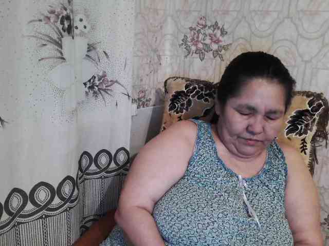 2Milf45 Live Webcam on BongaCams