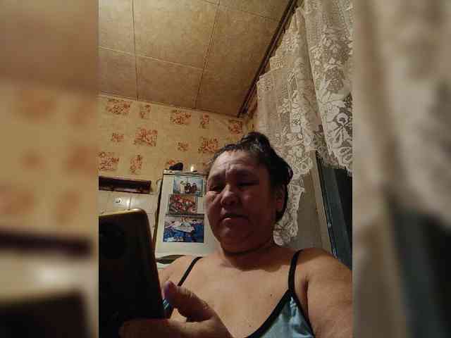 2Milf45 live female cam on bongacams