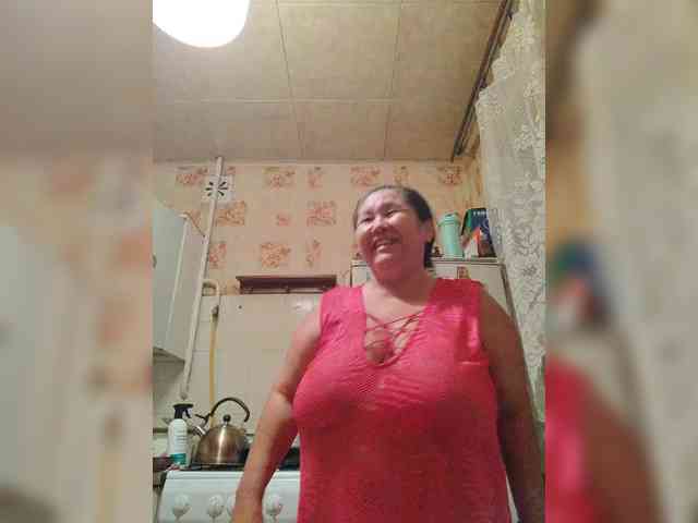 MilfZulfiya webcam