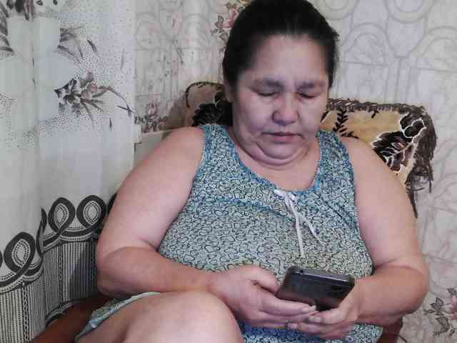 2Milf45 Live Webcam on BongaCams