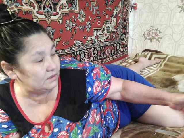 MilfZulfiya webcam
