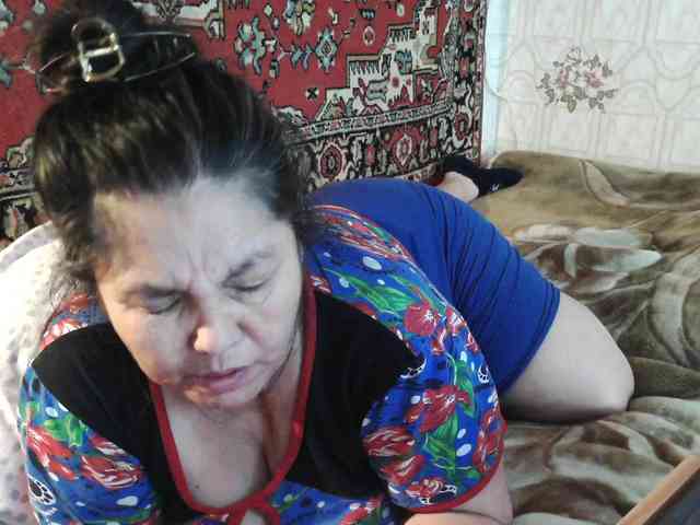 MilfZulfiya webcam