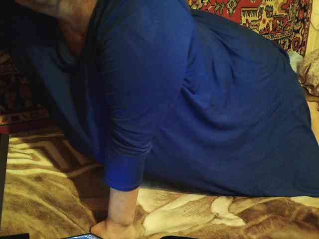MilfZulfiya webcam