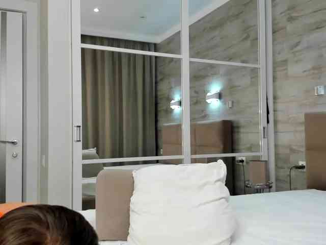 JackyLucky webcam