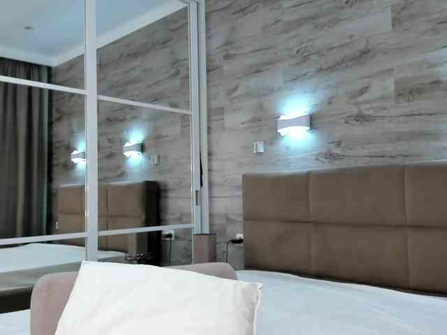JackyLucky webcam