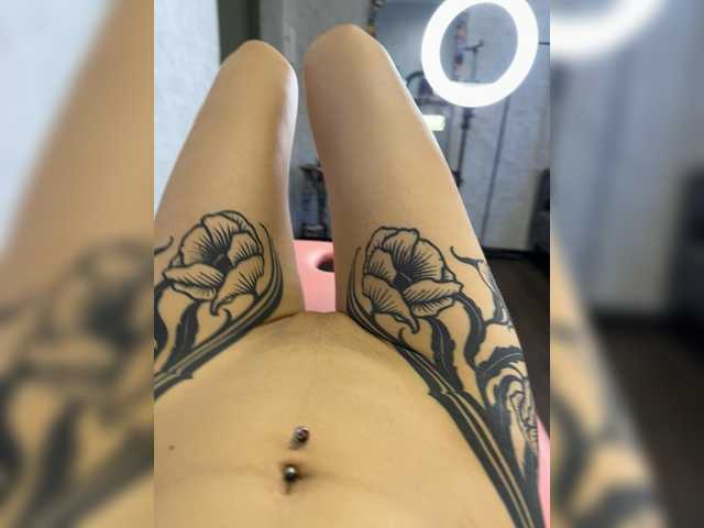 MoiMaki live webcam show