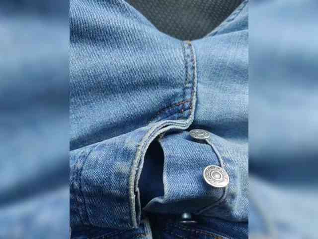 Serjik10723's cam show statistics and live stream