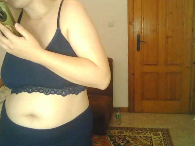 MariamKorbit live cam on BongaCams