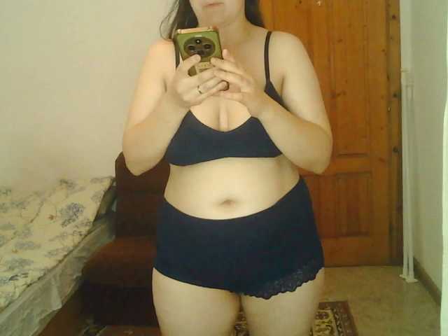 MariamKorbit live cam on BongaCams