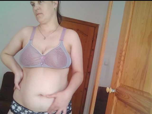 MariamKorbit live webcam show
