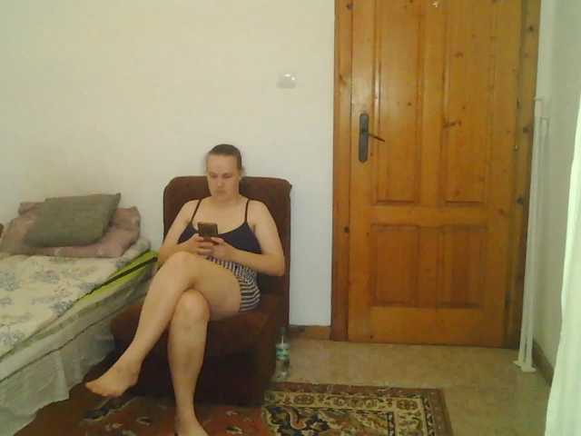 MariamKorbit live cam preview