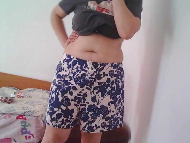 MariamKorbit live cam on BongaCams
