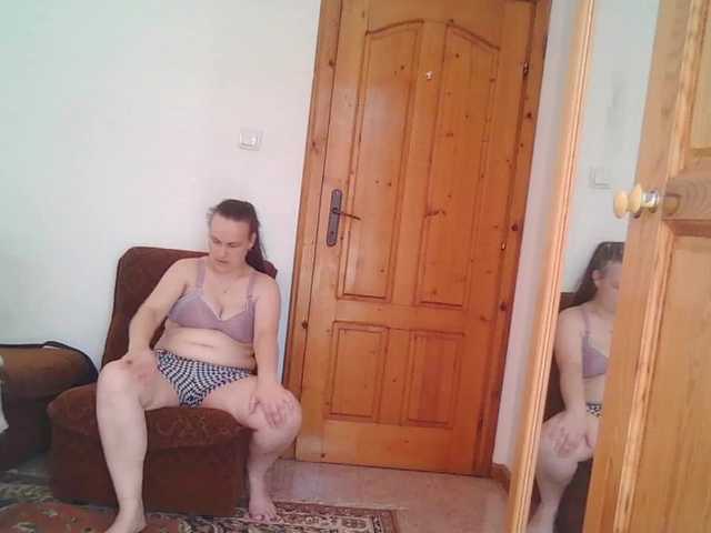 MariamKorbit live webcam show