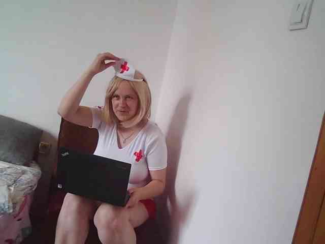 MariamKorbit webcam