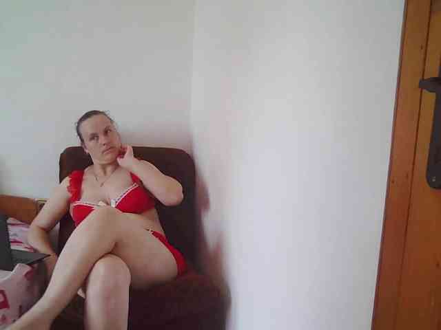 MariamKorbit webcam
