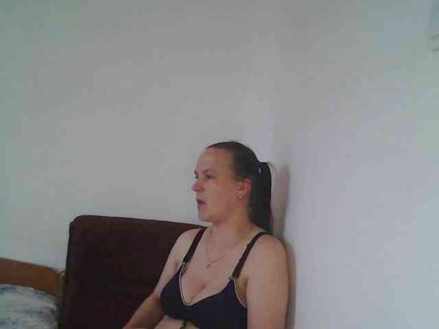 MariamKorbit webcam