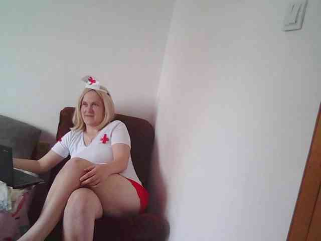 MariamKorbit webcam
