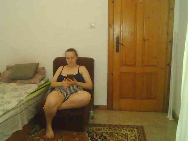 MariamKorbit webcam