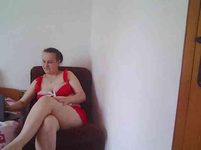 MariamKorbit webcam