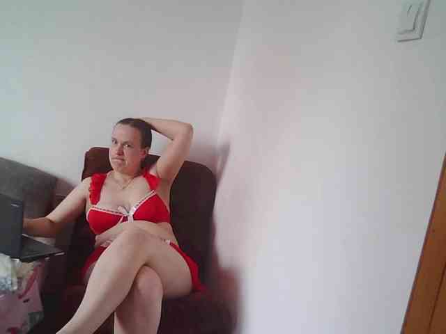 MariamKorbit webcam