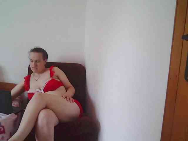 MariamKorbit webcam
