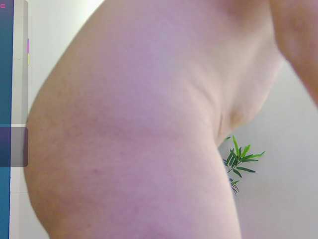 CelineMeyer live cam on BongaCams