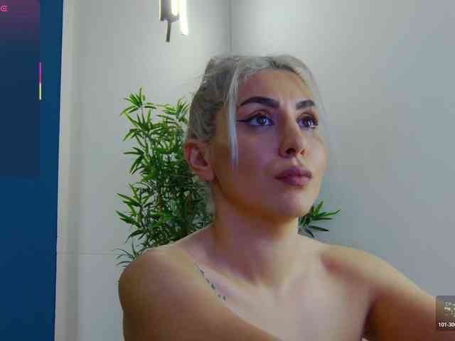 CelineMeyer webcam