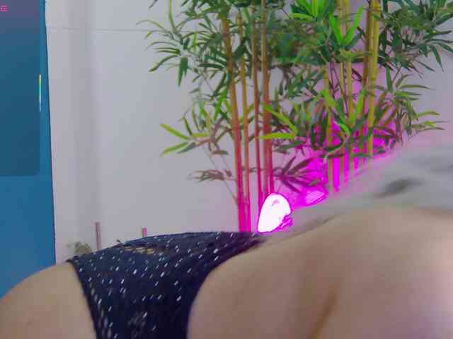 CelineMeyer webcam