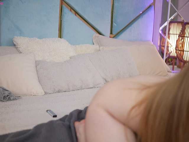 SilverrMoon live cam on BongaCams